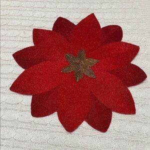 Living Quarters Glass Beaded Red Poinsettia Centerpiece Charger Placemat 15"